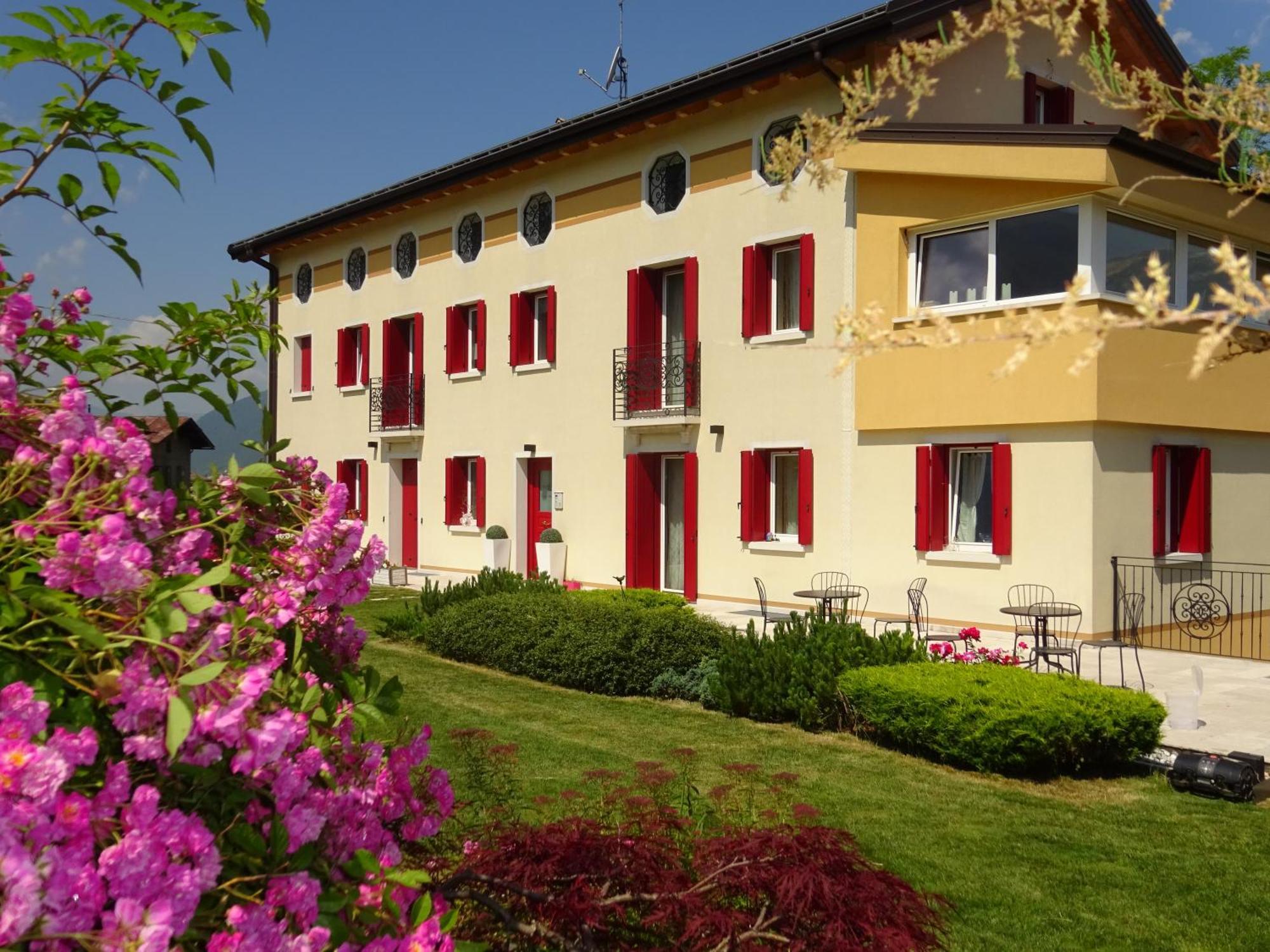 Casa Novecento Bed & Breakfast Feltre Ngoại thất bức ảnh